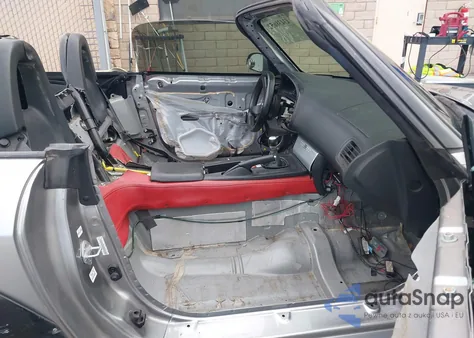 2005 Honda S2000 from USA, damaged, VIN JHMAP21405S008638